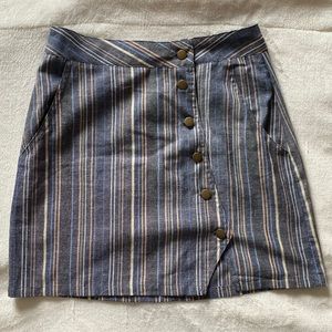 Linen Button-Up Mini Skirt